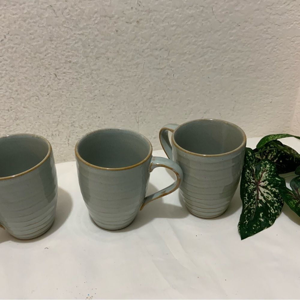 Home Mugs Coffee Cup Stoneware studio Sage Green 4” tall Lot of 3 A11